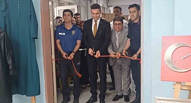 Selendi Halk Eğitim Merkezinin sergisi göz doldurdu