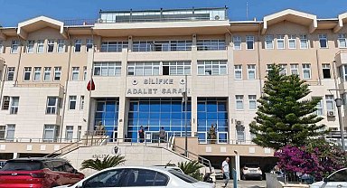 Silifke Belediyesi'ne yönelik operasyonda gözaltına alınan 19 şüpheli adliyeye sevk edildi