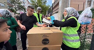 Sincan Belediyesi'nden LGS öncesi simit ve meyve suyu ikramı