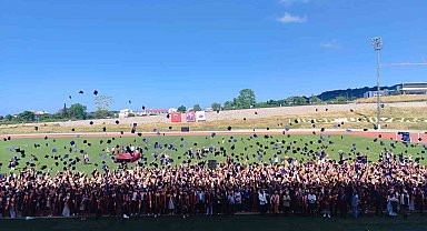 Sinop Üniversitesi'nde mezuniyet coşkusu