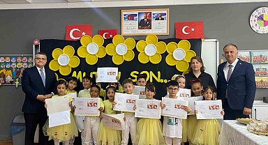 Sinop'ta öğrenciler karne sevinci yaşadı