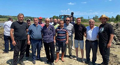Sinop'ta sulama hattı patladı, çeltik üreticisi tepki gösterdi