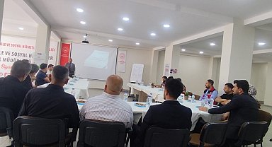 Şırnak'ta muhtarlarla güçlü aile için ortak akıl toplantısı