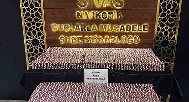 Sivas'ta 133 bin 840 adet uyuşturucu hapla yakalanan zanlılardan biri tutuklandı