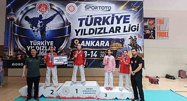 Sivaslı karateciler Ankara'dan madalyalarla döndü