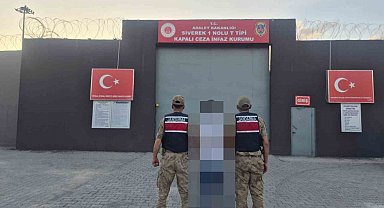Siverek'te 7 yıl 6 ay hapis cezasıyla aranan şahıs yakalandı