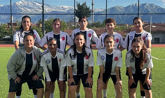 Sokaklar Bizim Turnuvasında şampiyon Gençler Gücü