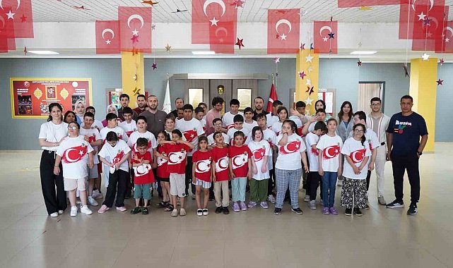 Spor festivali, özel ihtiyaçlı öğrencilerin yüzünü güldürdü