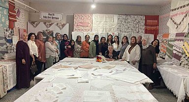 Sultandagı Halk Eğitim Merkezi'nde yılsonu sergisi açıldı