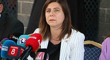 Sur'da kaldırım işgallerinin önüne geçme ve yayalaştırma çalışmaları sürüyor