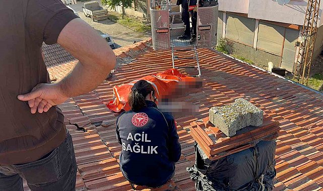 Tamir için çıktığı çatıda düşen vatandaş hayatını kaybetti