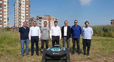Tarsus'ta Park ve Bahçeler Müdürlüğüne yeni nesil biçme makinesi
