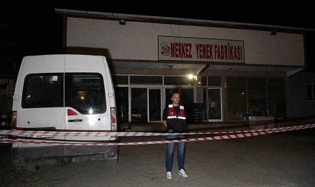 Tartıştığı şahsın çalıştığı iş yerini basıp kurşun yağdırdı: 1 ölü