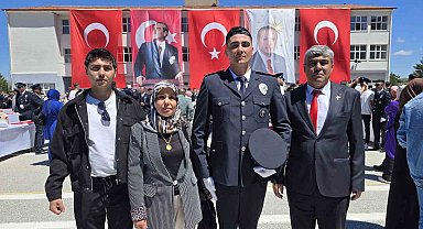Terör gazisi olan babasıyla birlikte gurur dolu anlar yaşadı