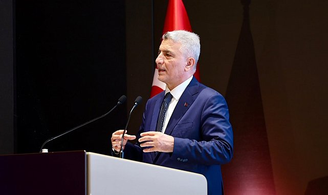 Ticaret Bakanı Ömer Bolat: "Türk otomotiv sektörü son 20 yılda 19 kez ihracat şampiyonu olmuştur"
