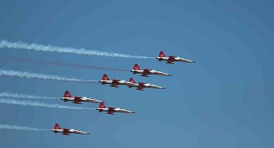 Türk Hava Kuvvetleri'nin 115. yaşında Çiğli'de görkemli festival