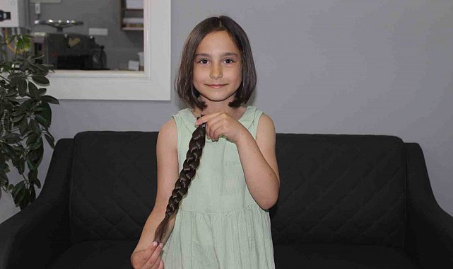 Türkeli'de 9 yaşındaki Eylül'den anlamlı bağış