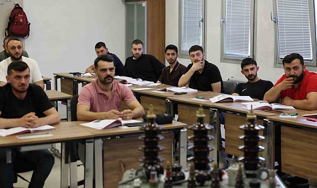 Türkiye'nin dört bir yanından gelen kursiyerler Erzincan'da eğitim alıyor