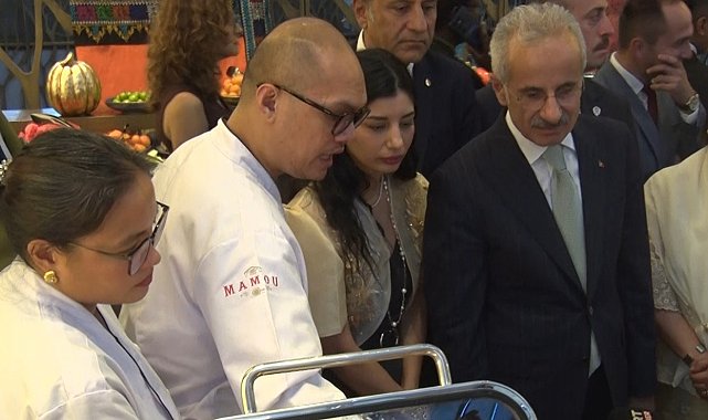 Ulaştırma ve Altyapı Bakanı Uraloğlu, Filipinler Cumhuriyeti'nin Milli Günü kutlamasına katıldı