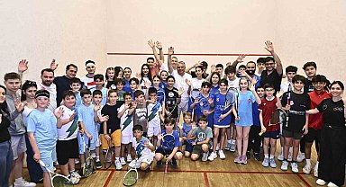 Ümit Uysal: "35 branşta, yılda 20 bin kişiye spor yaptırıyoruz"
