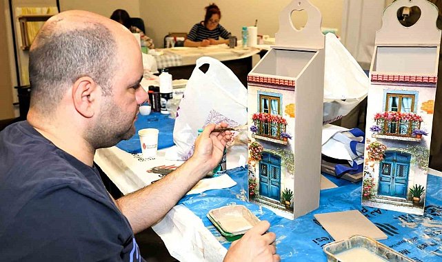 Ümraniye'de geleneksel sanatlar ve el sanatlarına yoğun ilgi