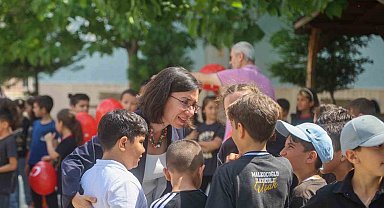 Uşak Belediye Başkan Vekili Özkan öğrencilerle bir araya geldi