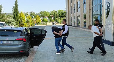 Uşak'ta uyuşturucu operasyonlarında gözaltına alınan 16 şüpheli tutuklandı