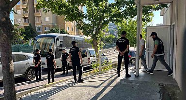 Uyuşturucu operasyonunda gözaltına alınan ünlüler adliyeye sevk edildi