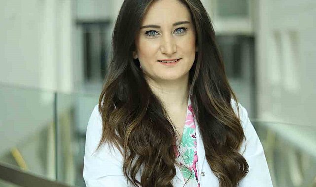 Uzmanı açıkladı: "Karne sadece ders başarısı olarak değerlendirilmemeli"