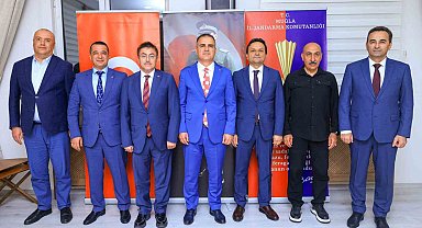 Vali Akbıyık, tayini çıkan yargı mensupları için düzenlenen veda programına katıldı