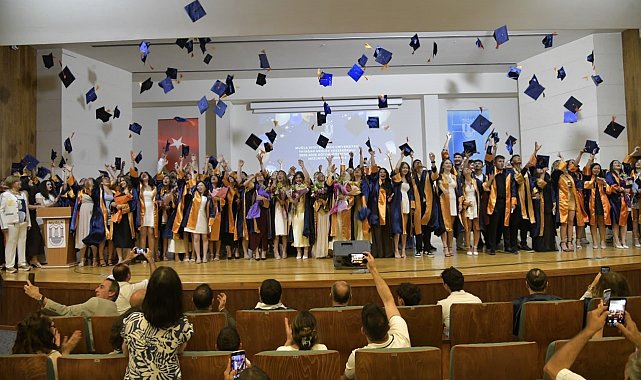Yatağan'da üniversite öğrencileri kep attı