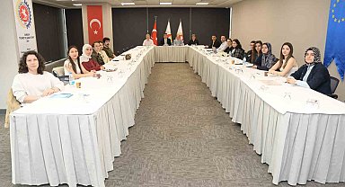 Yeşil dönüşüm için gençler sahaya hazırlanıyor