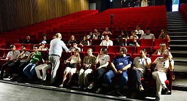 YKS adaylarına sınav öncesi moral semineri