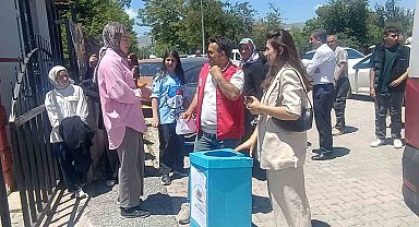 YKS sonrası anlamlı dayanışma: Kalem ve silgiler köy okullarına ulaştırılacak