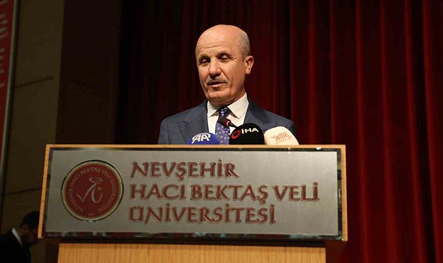 YÖK Başkanı Özvar: "Mezuniyet bir son değil, hayat boyu öğrenmenin yeni başlangıcıdır"