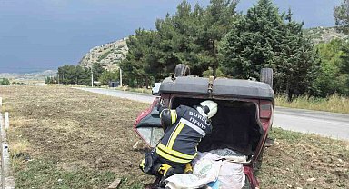 Yoldan çıkan otomobil takla attı: 2 yaralı