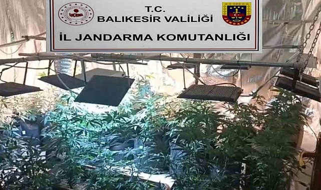 Zehir tacirlerinin yeni sistemini jandarma çökertti