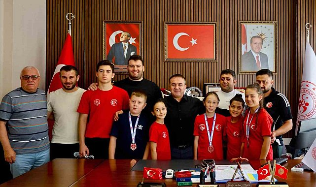 10 bin sporcunun yarıştığı Türkiye şampiyonasında Bilecikli güreşçilerden büyük başarı