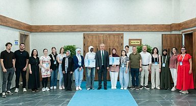 13 ülkeden gelen öğrenciler EBYÜ'de Türkçe öğreniyor