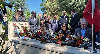 15 Temmuz şehidi Ufuk Baysan kabri başında anıldı