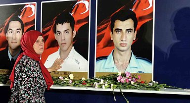 15 Temmuz şehidinin annesi: "Ben evlatsız yaşarım ama vatansız yaşayamam"