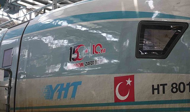 15 Temmuz'un 10'uncu yılında 10 YHT seti özel logoyla sefer yapacak