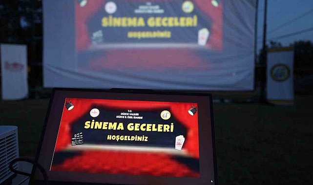 'Köyümde açık hava sinema gösterimi' Arabacı Köyü'nde devam edecek