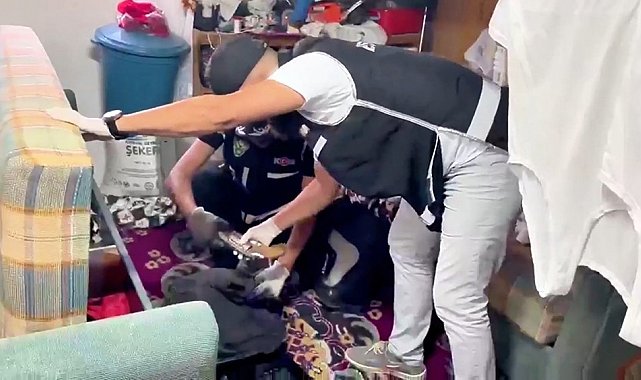 52 ilde sosyal medyada suç örgütlerini övücü paylaşım yapanlara yönelik operasyon