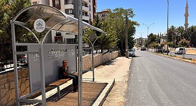 Adıyaman'da otobüs durakları yenileniyor