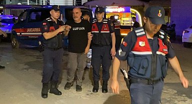 Adli kontrolle serbest kalan ünlü yönetmen Ezel Akay: "Mahkeme sonunda her şeyi öğreneceksiniz"