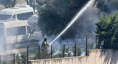 Ağaçlık alanda çıkan yangın büyümeden söndürüldü