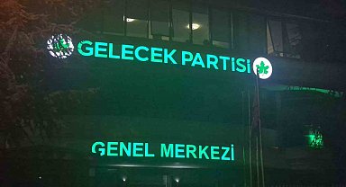 Ahmet Davutoğlu, Gelecek Partisi'nin siyasi faaliyetlerini sonlandırma kararı aldıklarını duyurdu