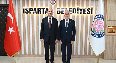 AK Parti Genel Başkan Yardımcısı İleri: "Isparta'da vatandaşlarımız başkanımızın hizmetlerinden memnun"
