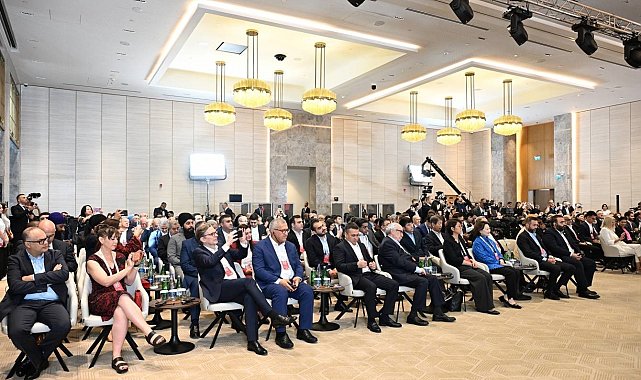 Aliyev: "Türkiye ile Azerbaycan'ın ilişkisi komşuları tarafından örnek alınmalıdır"